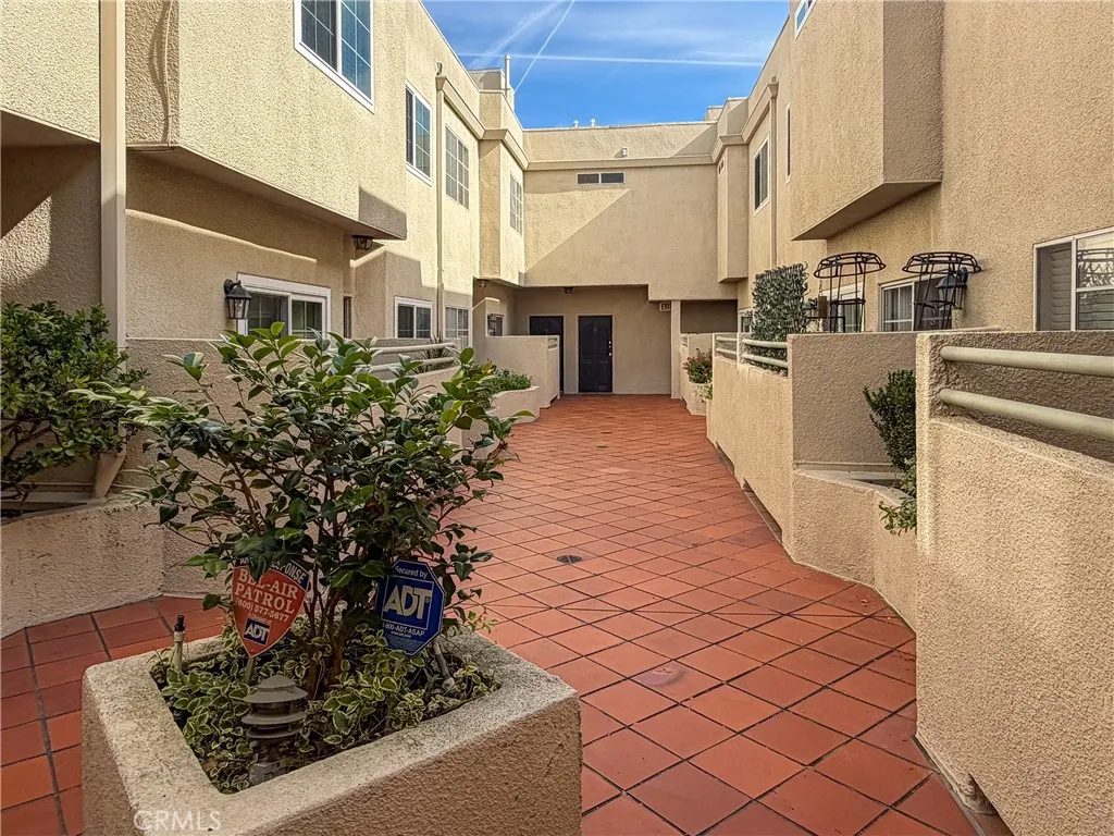 Additional image 37 of 11485 Moorpark Street Unit 15, Studio City, CA 91602
