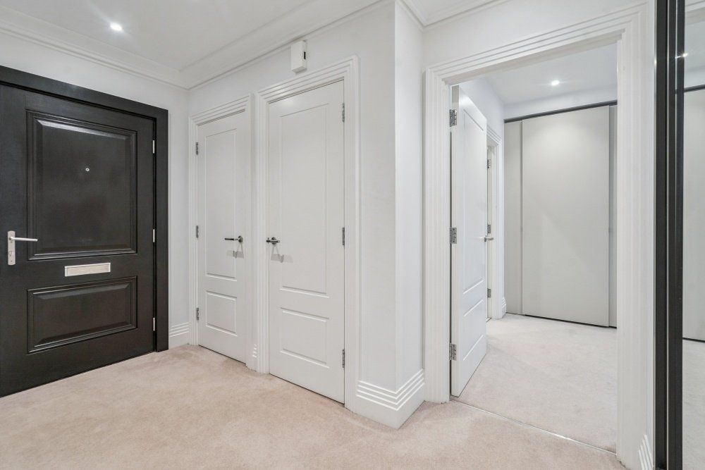 Additional image 7 of 2 bed flat for saleGlen Island, Taplow, Maidenhead, Buckinghamshire SL6