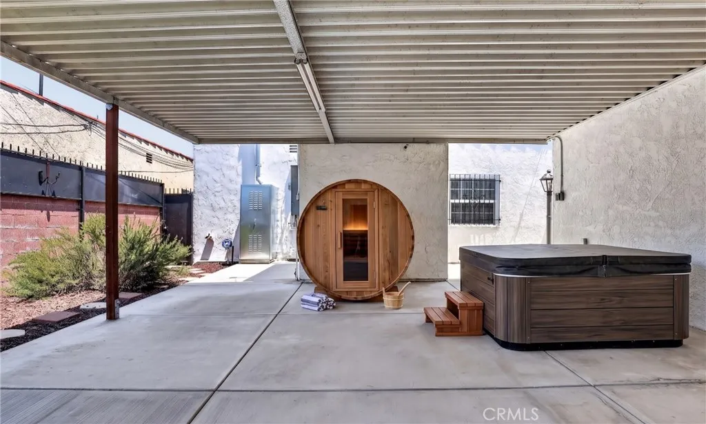 Additional image 43 of 7607 8th Avenue, Los Angeles, CA 90043