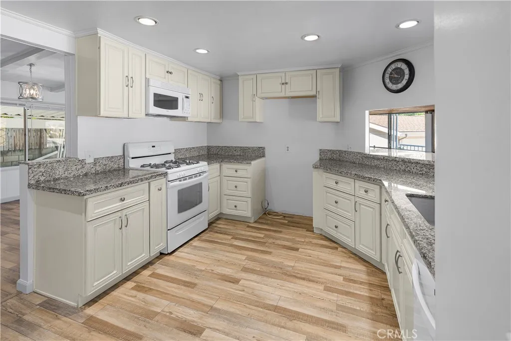 Additional image 8 of 38200 Via Del Largo, Murrieta, CA 92563
