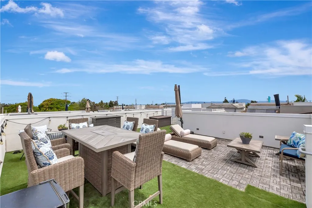 Additional image 48 of 2105 Two Harbors Circle, Costa Mesa, CA 92627