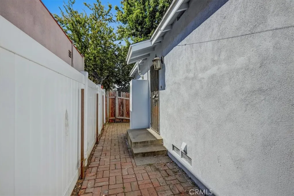 Additional image 74 of 301 E Forhan Street, Long Beach, CA 90805
