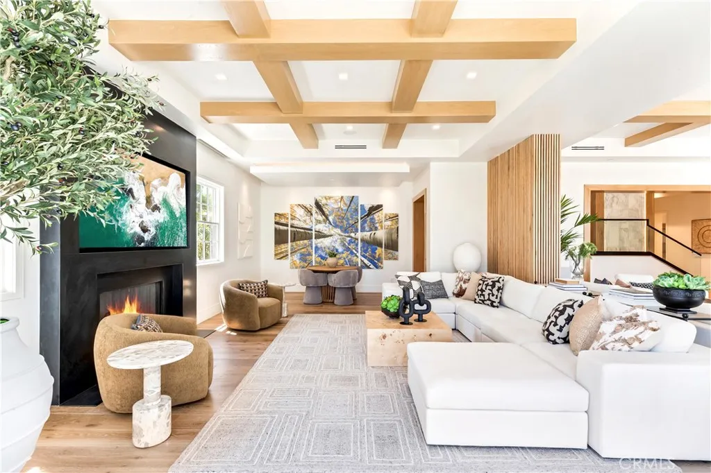 Additional image 88 of 6 Pinehurst Ln, Newport Beach, CA 92660