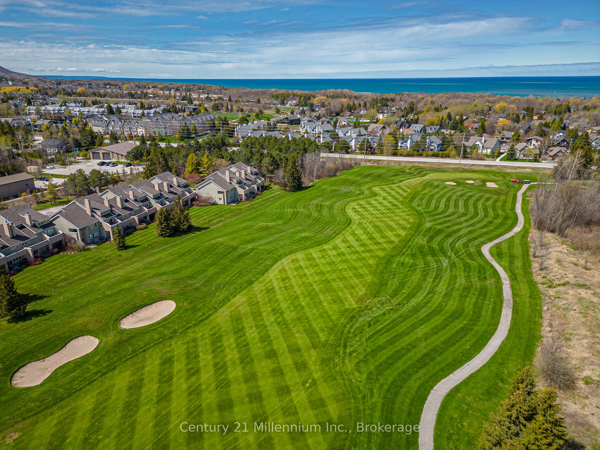 Additional image 2 of 105-110 Fairway Court, Blue Mountains, ON, L9Y 0P8