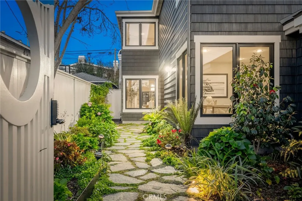 Additional image 3 of 1704 N Poinsettia Ave, Manhattan Beach, CA 90266