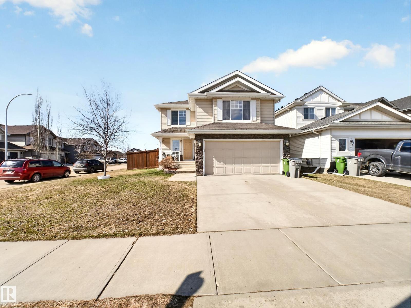 9522 103 Avenue, Morinville, AB, T8R0B4