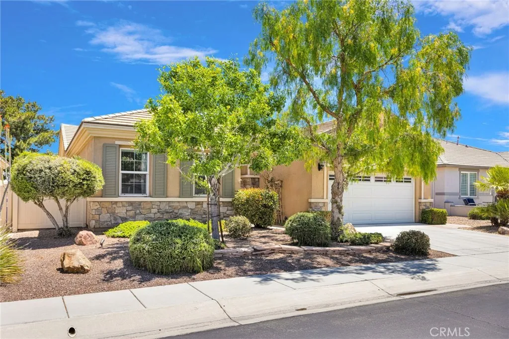10397 Darby Rd, Apple Valley, CA 92308 photo 3