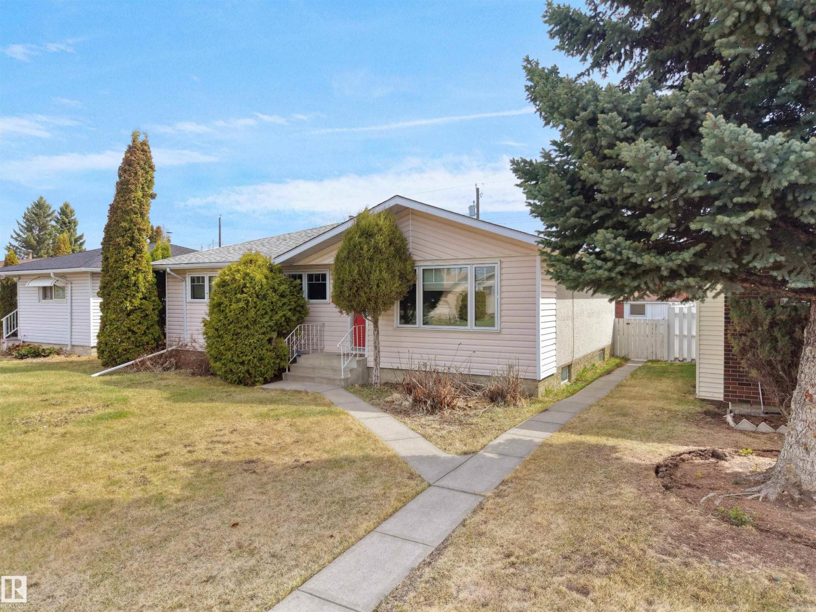 8703 73 Street NW, Edmonton, AB, T6B1Z9