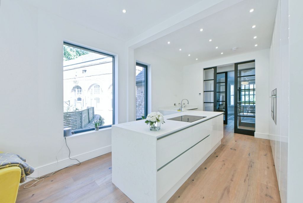 Additional image 10 of 3 bed maisonette for saleLapwing Lane, Manchester M20