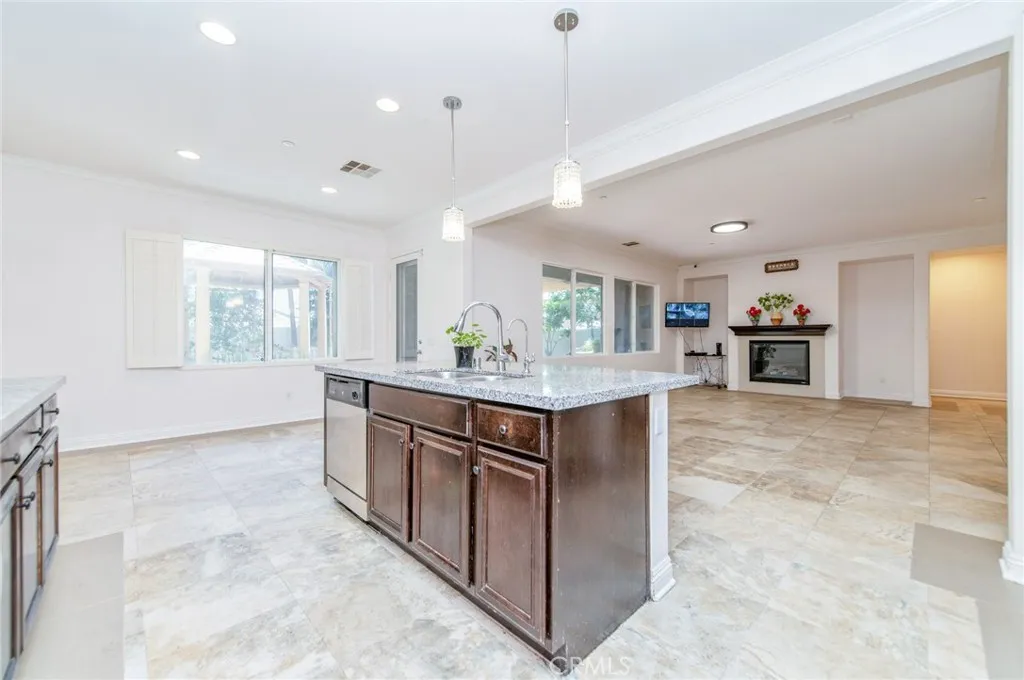 Additional image 88 of 13925 Barnett Ln, Eastvale, CA 92880