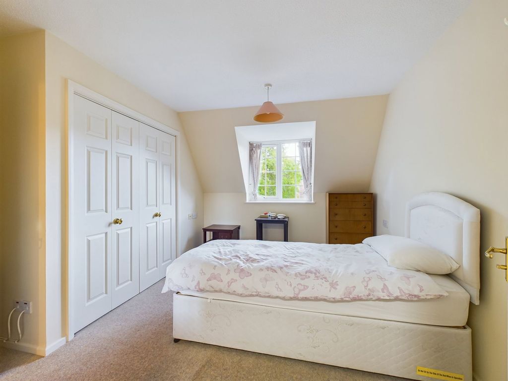 Additional image 5 of 2 bed flat for saleStanford Orchard, Warnham, Horsham RH12