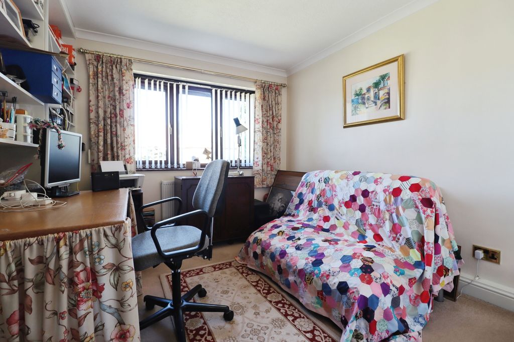 Additional image 11 of 3 bed detached bungalow for saleRyecroft Gardens, Eggborough, Goole DN14