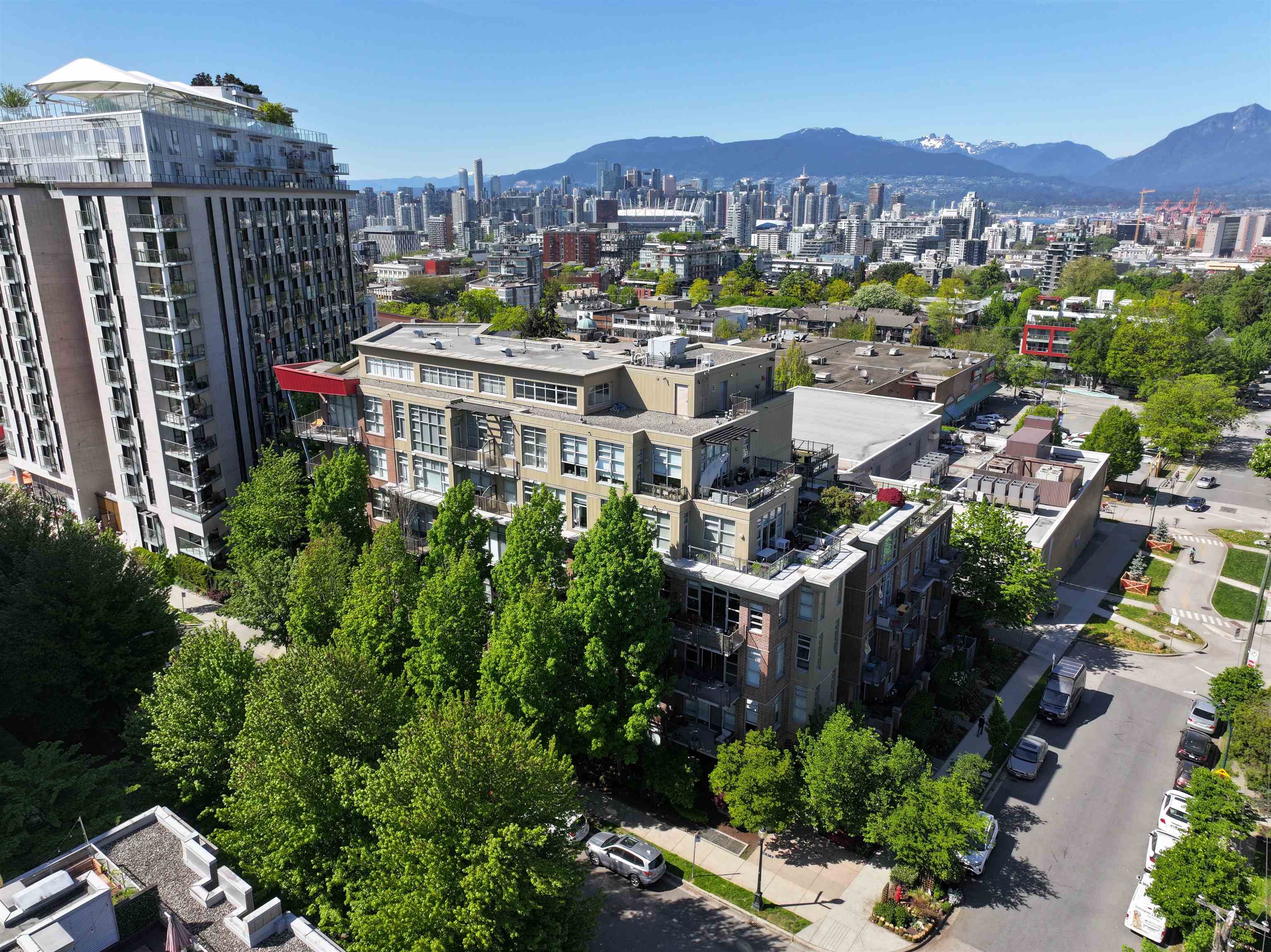 414-2635 Prince Edward Street, Vancouver, BC, V5T 4V7