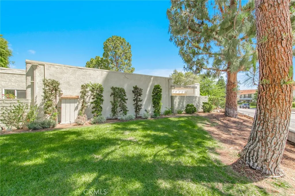Additional image 45 of 2264 Via Puerta Unit B, Laguna Woods, CA 92637