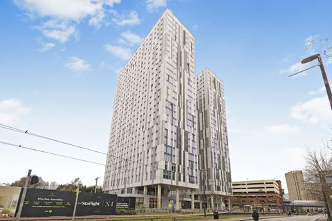 Michigan Point Tower, 11 Michigan Avenue, Salford, Greater Manchester M50