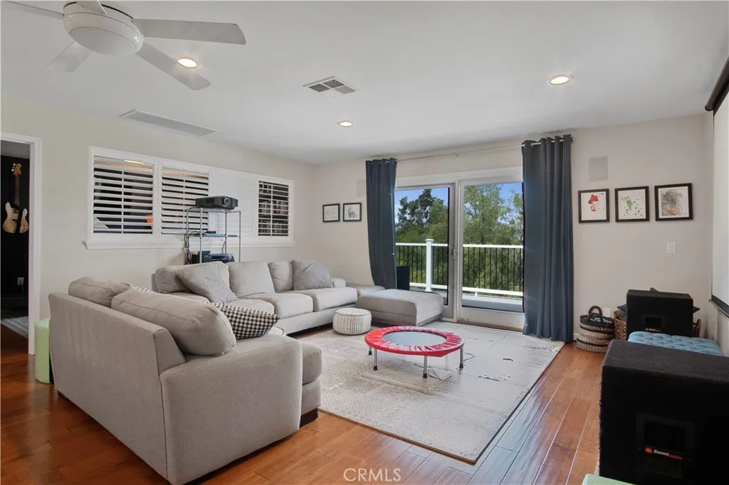 Additional image 32 of 25696 Moore Lane, Stevenson Ranch, CA 91381
