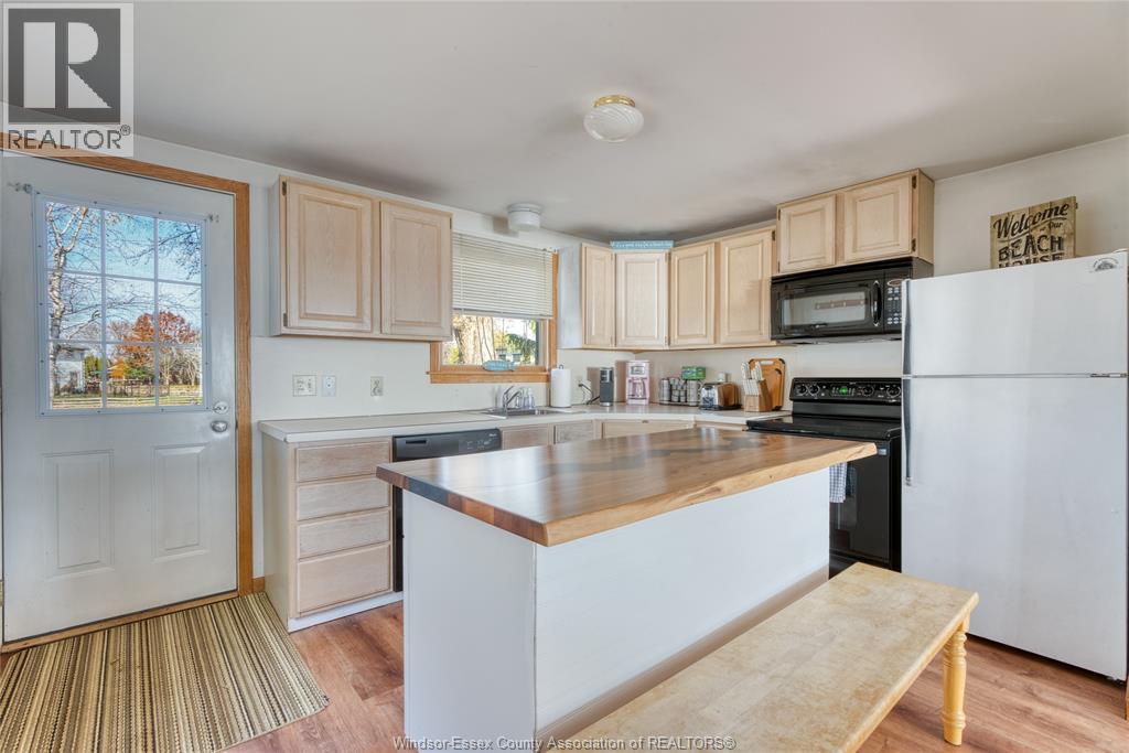 Additional image 4 of 1049 Heritage Road, Kingsville, ON, N9Y2E6