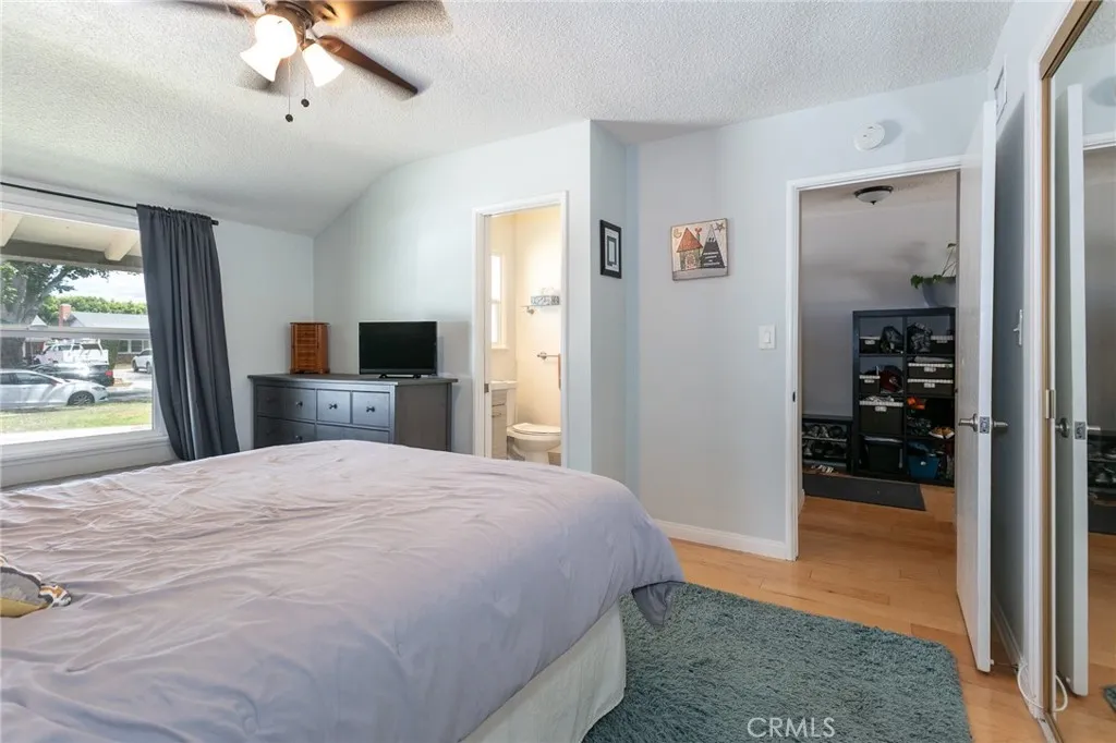 Additional image 36 of 21000 Elkwood St, Canoga Park, CA 91304