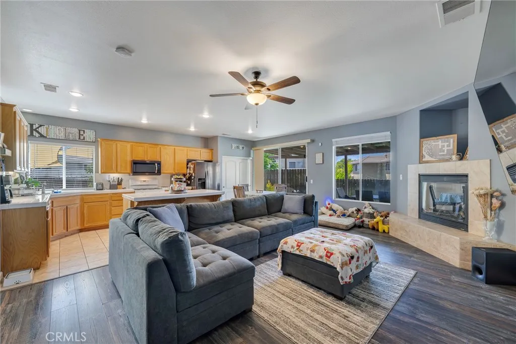 Additional image 107 of 293 Captains Court, San Jacinto, CA 92583