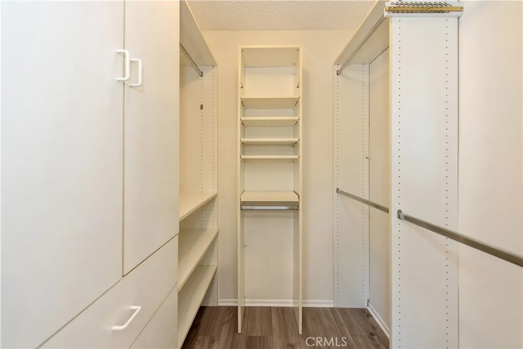 Additional image 73 of 19 Alabaster, Irvine, CA 92614