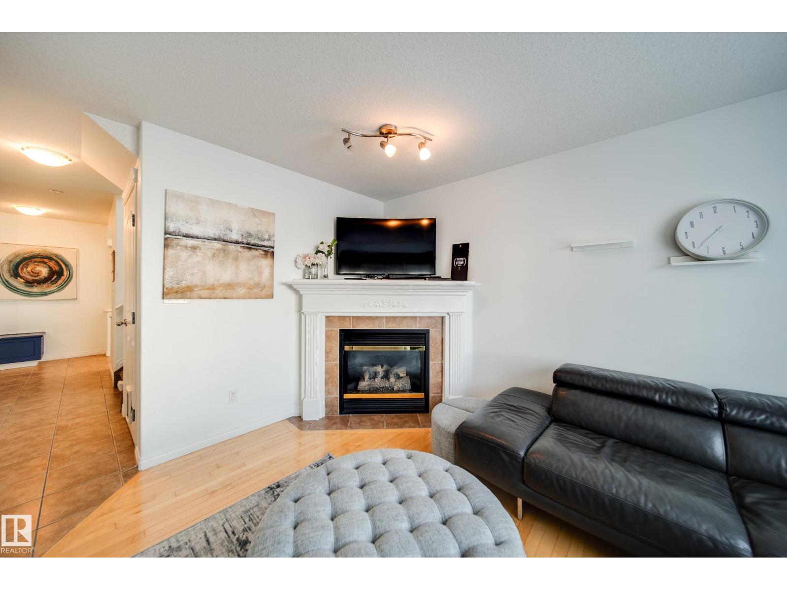 Additional image 2 of 3716 160a Avenue NW, Edmonton, AB, T5Y3G1