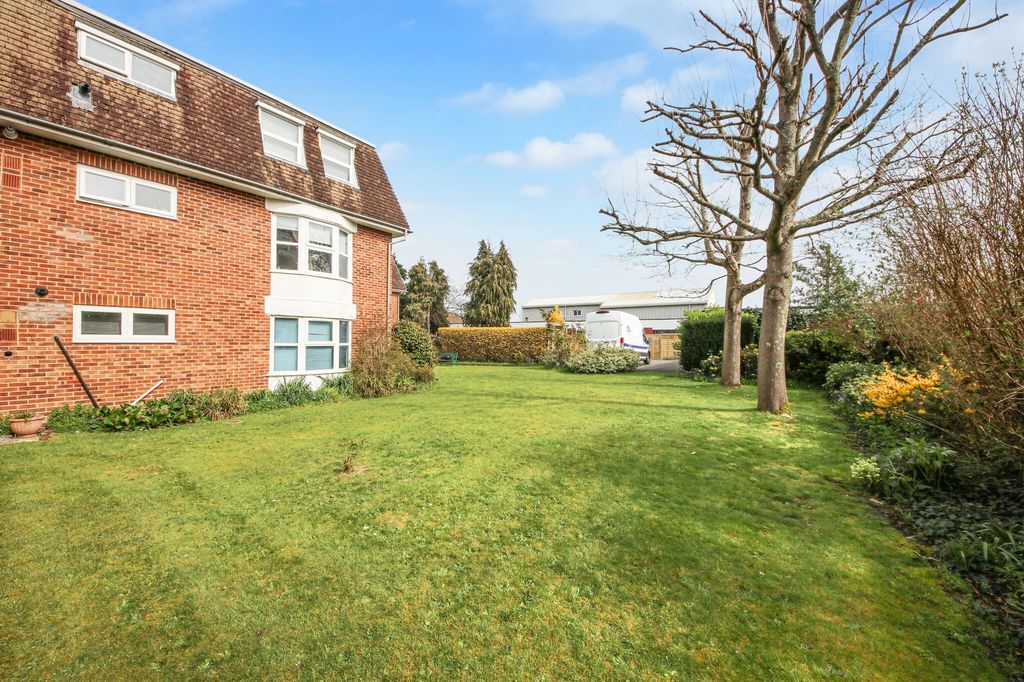 Additional image 12 of 2 bed flat for sale358 Spring Road, Sholing SO19