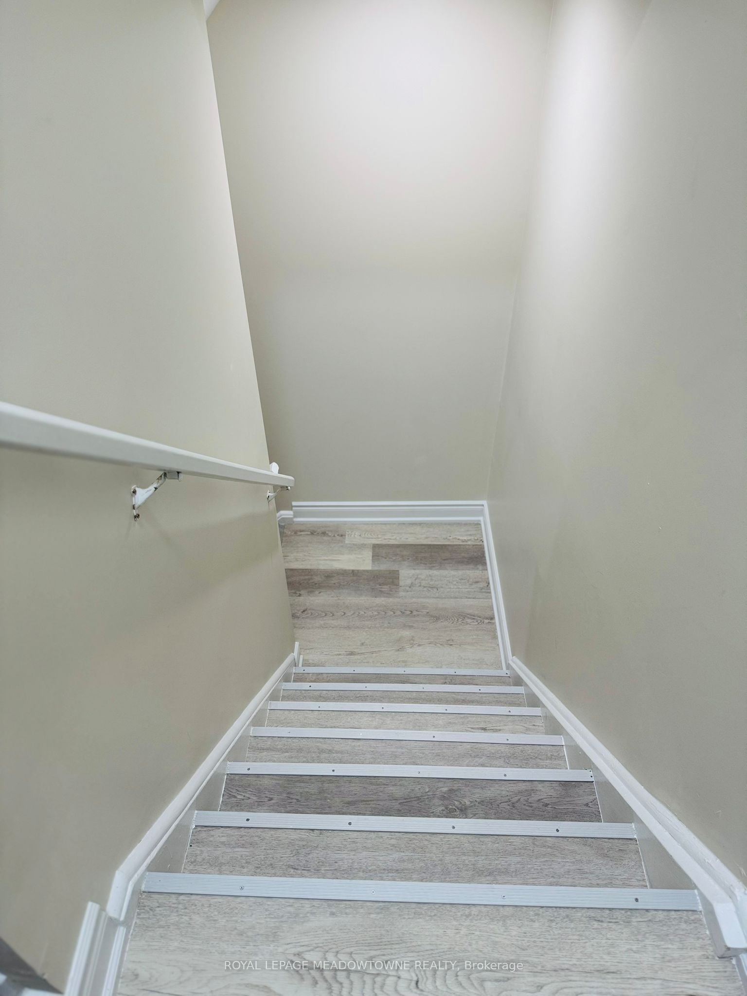 Additional image 4 of BSMT-973 Ledbury Crescent, Mississauga, ON, L5V 2R3