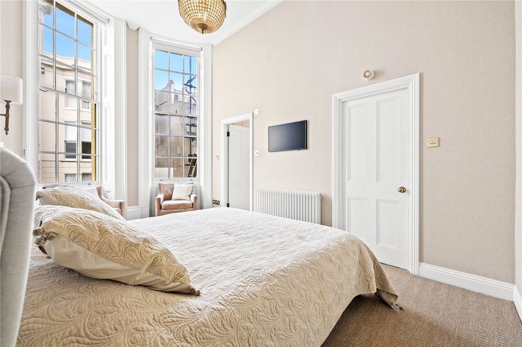 Additional image 4 of 2 bed flat for saleBrunswick Terrace, Hove, East Sussex BN3