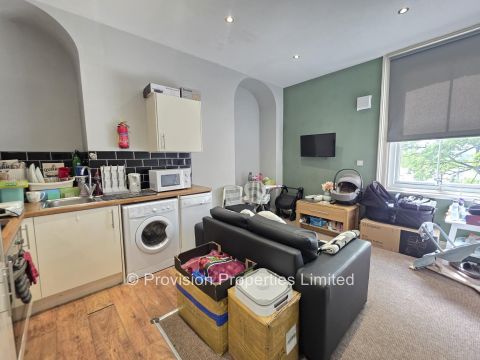 Moorland Road, Hyde Park, Leeds LS6