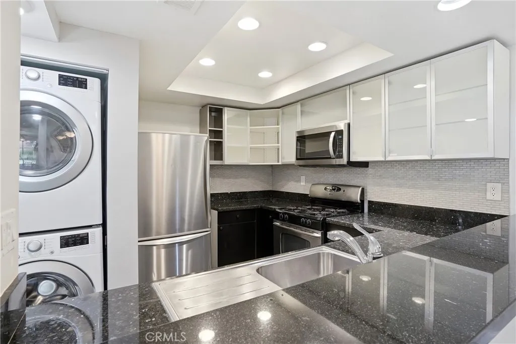 Additional image 10 of 809 N Spurgeon Street Unit 5, Santa Ana, CA 92701
