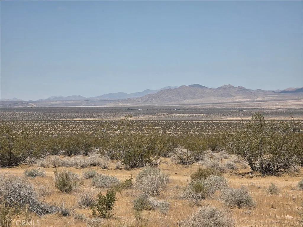 Additional image 25 of 51033 Joshua Tree Rd, Johnson Valley, CA 92285