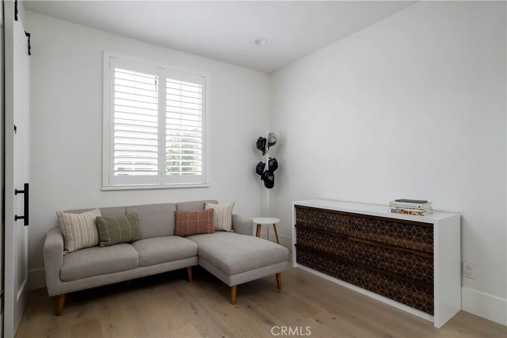 Additional image 56 of 293 Mesa Dr, Costa Mesa, CA 92627