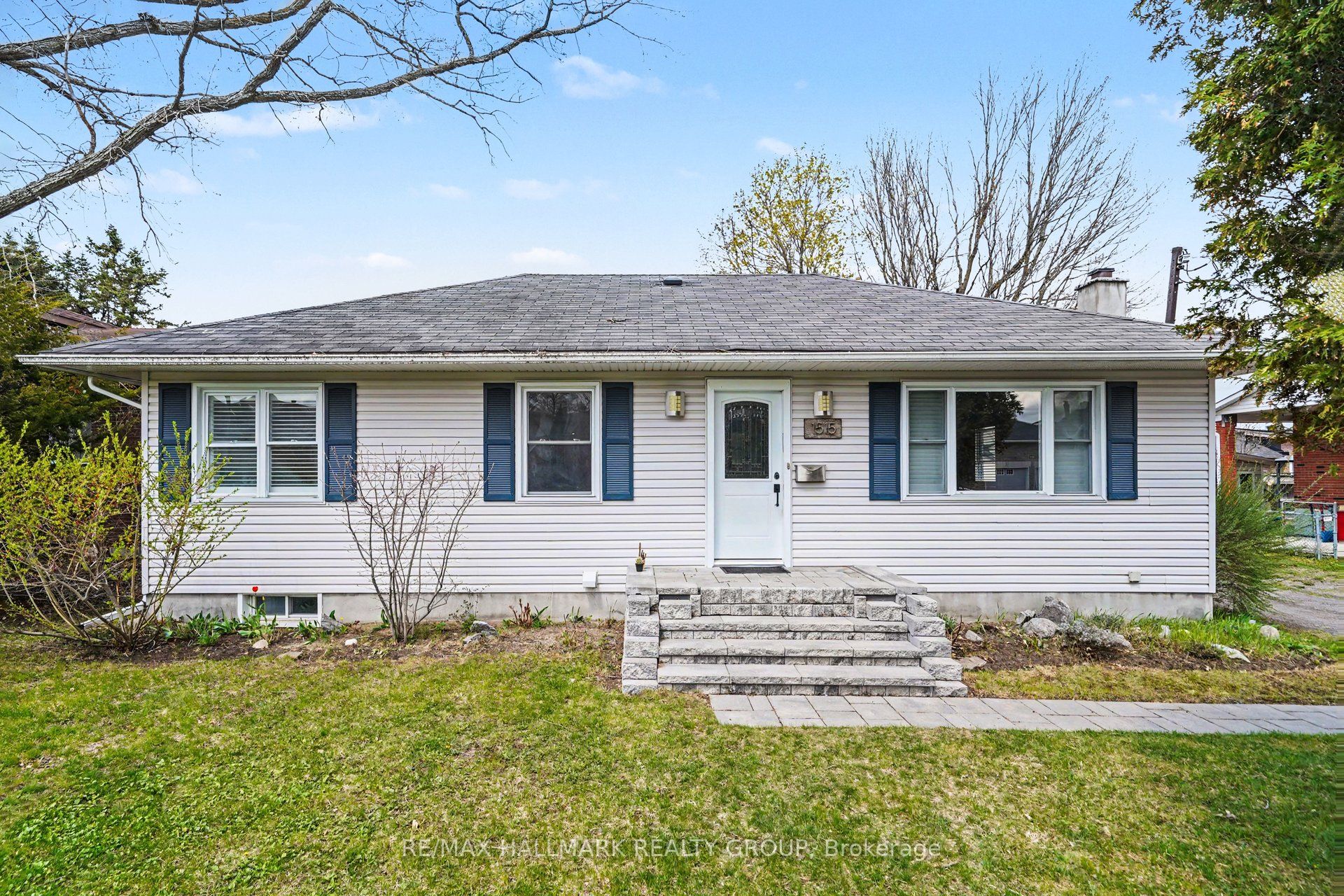 Additional image 2 of 1515 Kingsdale Avenue N, Ottawa, ON, K1T 1H1