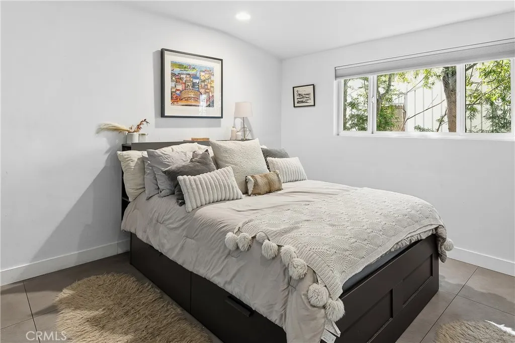 Additional image 94 of 4173 Regal Oak Dr, Encino, CA 91436