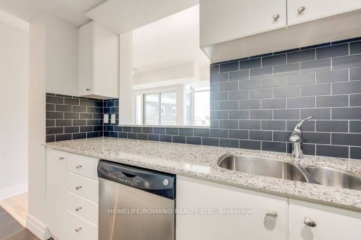 Additional image 5 of 504-8 Scollard Street, Toronto, ON, M5R 1M2