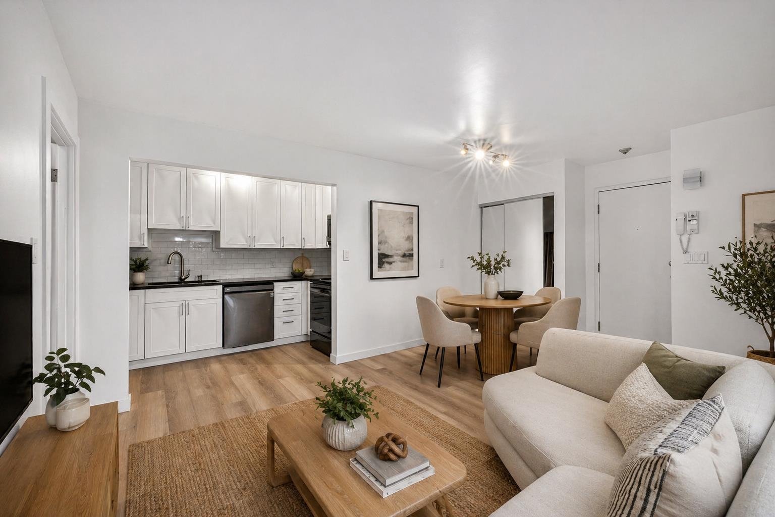 Additional image 3 of 101-8645 Osler Street, Vancouver, BC, V6P 4E6