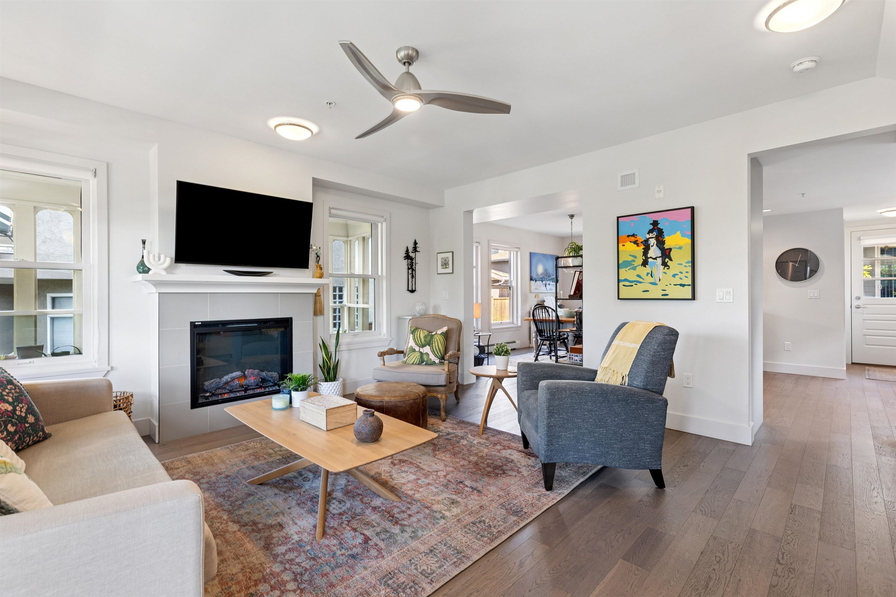 Additional image 5 of 1-244 5th Street E, North Vancouver, BC, V7L 1L7