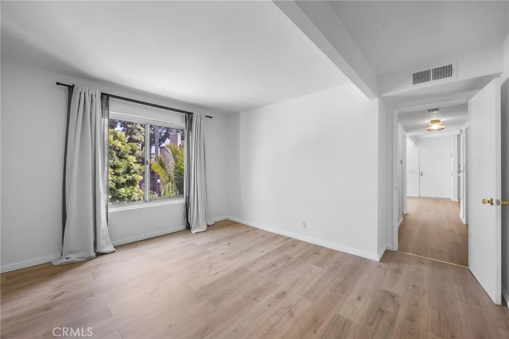 Additional image 63 of 1330 Cabrillo Park Dr Unit F, Santa Ana, CA 92701