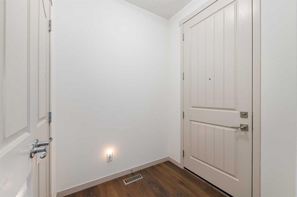 Additional image 4 of 107 Masters Heights SE, Calgary, AB, T3M 2M8