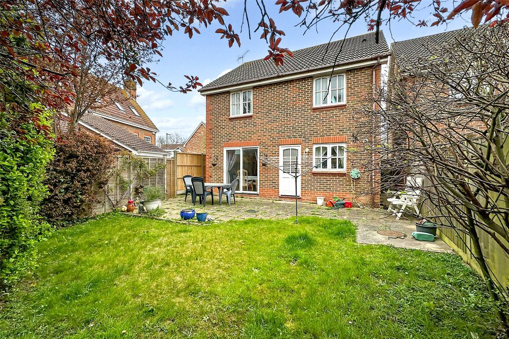 Additional image 2 of 4 bed detached house for saleColumbine Way, Littlehampton, West Sussex BN17