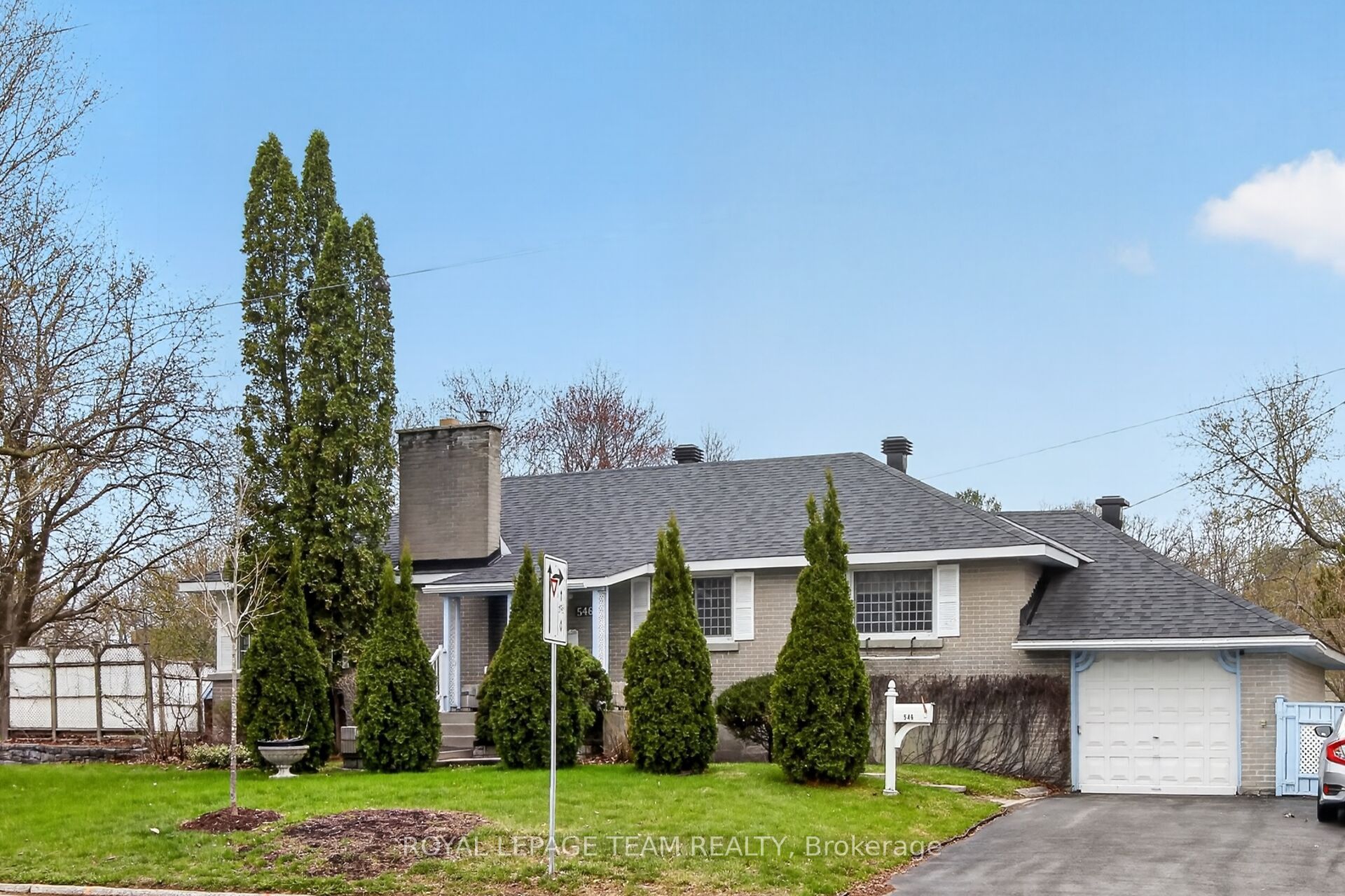 546 Sherbourne Road, Ottawa, ON, K2A 3G5