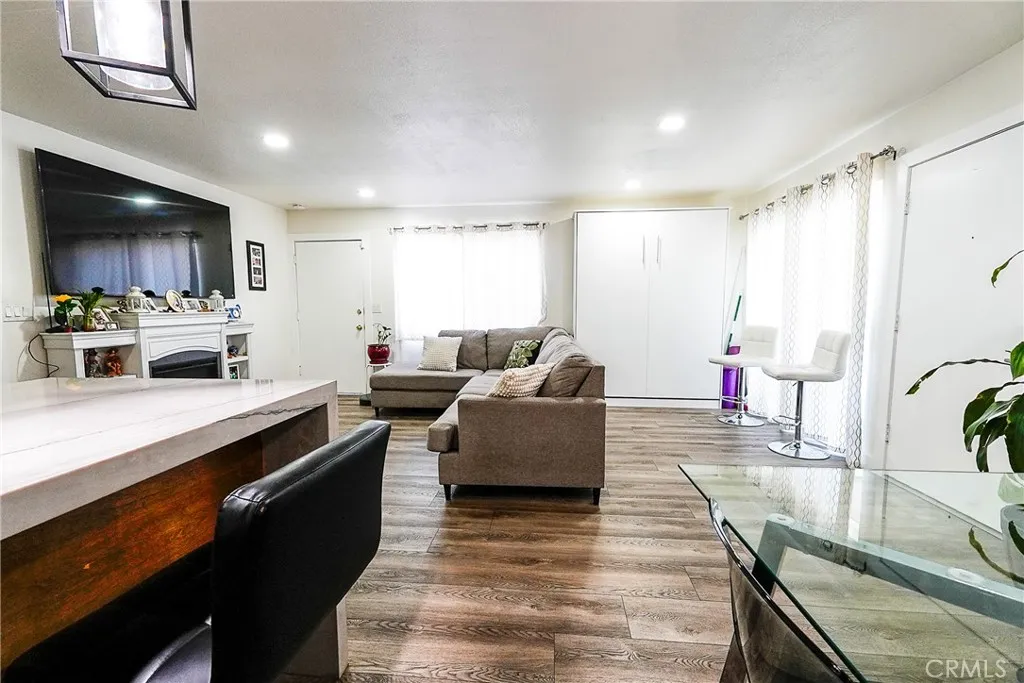 Additional image 40 of 13100 Bromont, Sylmar, CA 91342