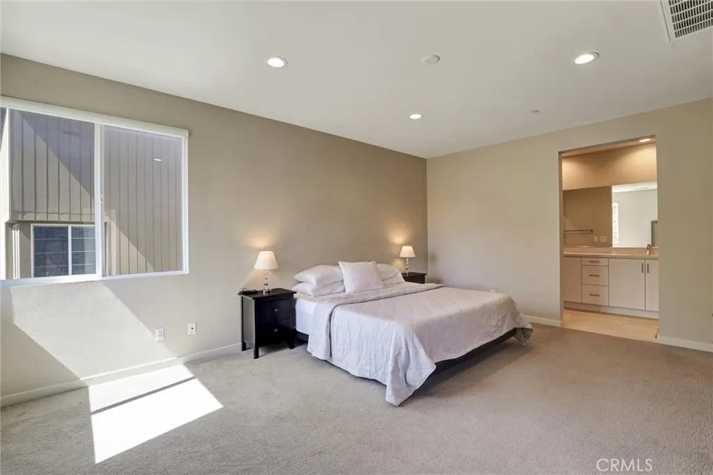 Additional image 17 of 176 Novel, Irvine, CA 92618