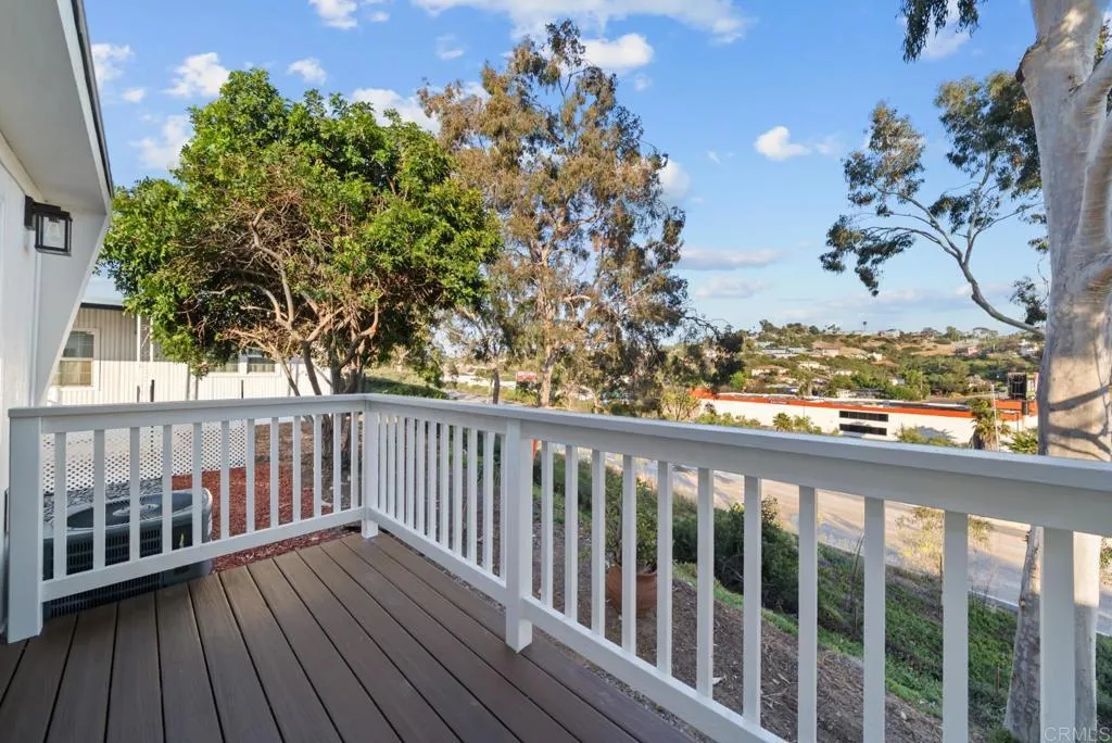 Additional image 37 of 2003 Bayview Heights Drive Unit SPC 167, San Diego, CA 92105
