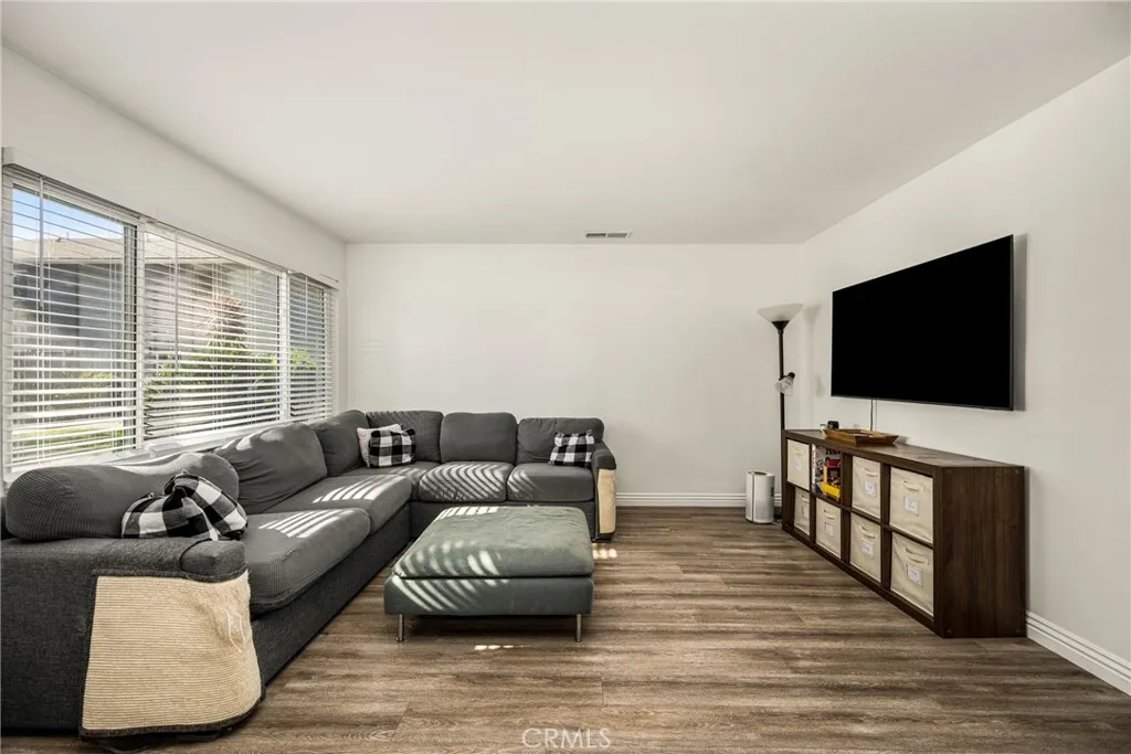 Additional image 5 of 19752 Bromley Lane Unit 9, Huntington Beach, CA 92646