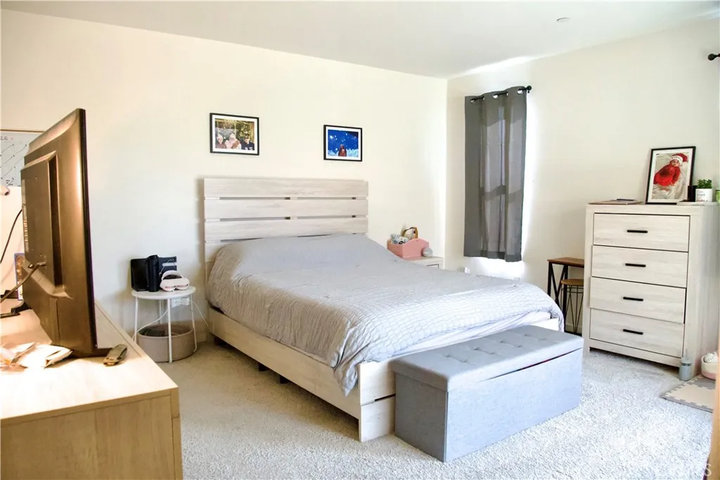 Additional image 11 of 979 W Clover Ave, Rialto, CA 92376