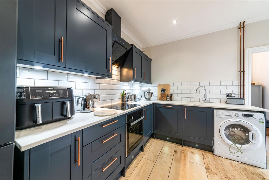 Additional image 8 of 2 bed flat for saleLlandaff Road, Pontcanna, Cardiff CF11