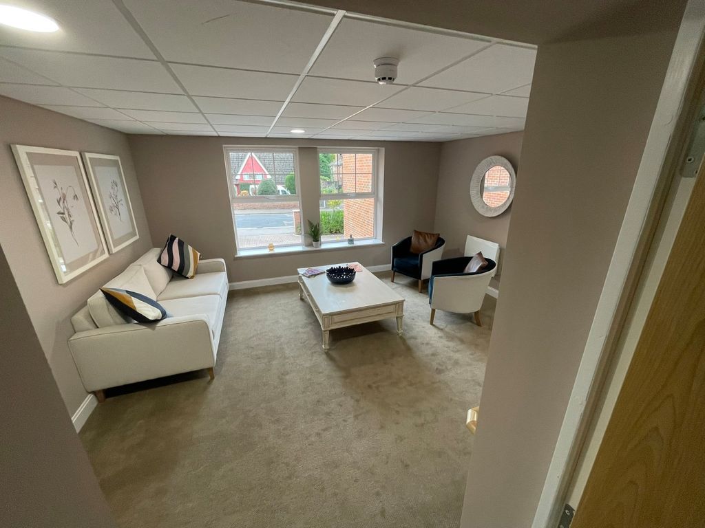 Additional image 6 of 1 bed flat for saleNew Dover Road, Canterbury, Kent CT1