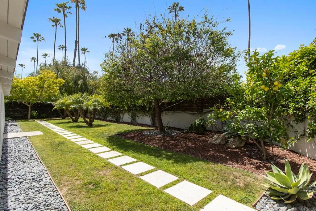 Additional image 48 of 375 Via Del Norte, La Jolla, CA 92037