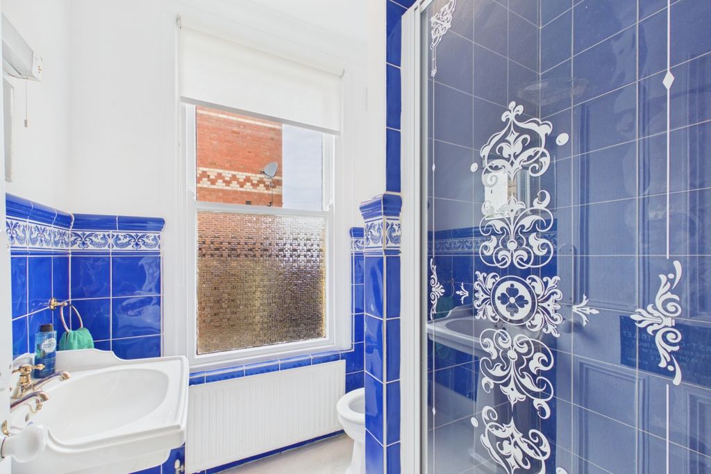 Additional image 8 of 3 bed flat for saleGloucester Road, Ross-On-Wye, Herefordshire HR9